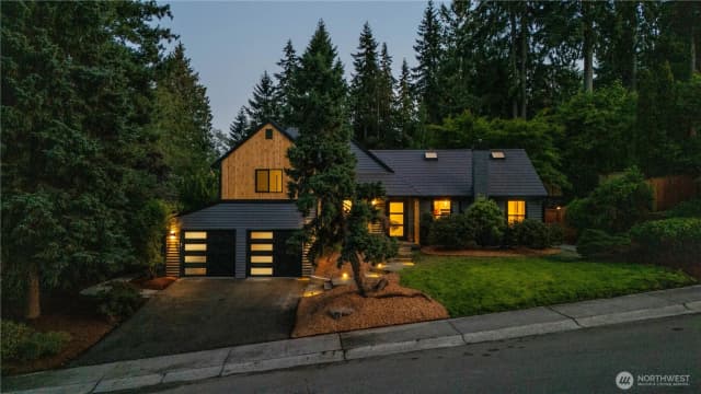 Property photo for 3318 108th St Se, Everett