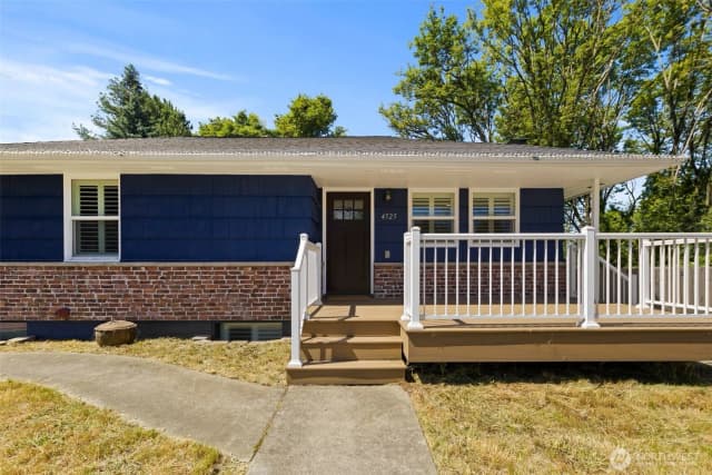 Property photo for 4525 10th Avenue S, Seattle