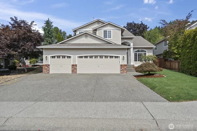 Property photo for 907 233rd Place Sw, Bothell
