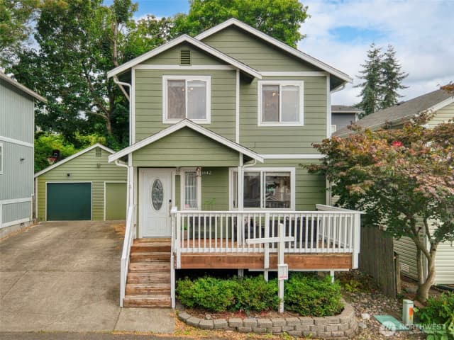 Property photo for 1612 Arvon Avenue, Bremerton
