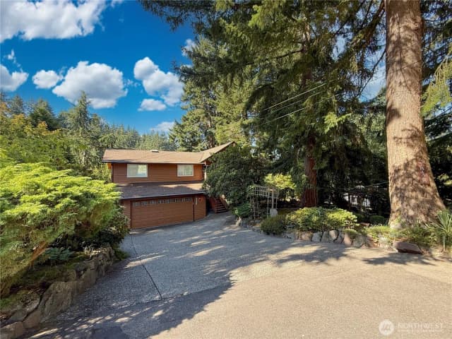 Property photo for 18428 74th Place W, Edmonds