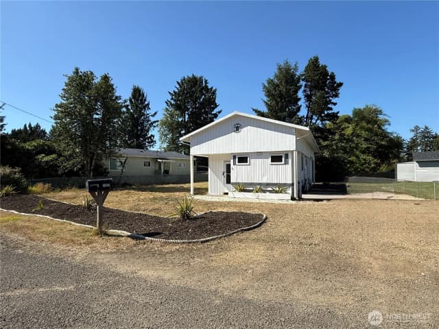 Property photo for 1413 322nd Place, Ocean Park