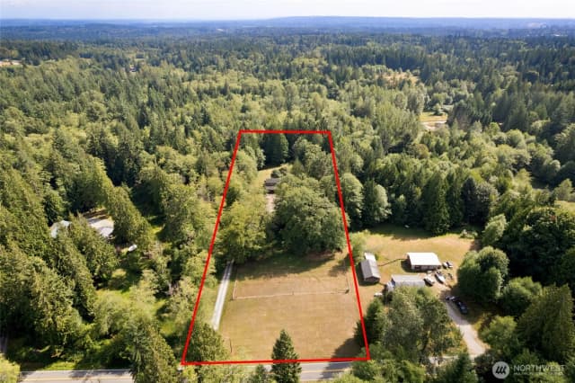 Property photo for 102 300th Street Nw, Stanwood