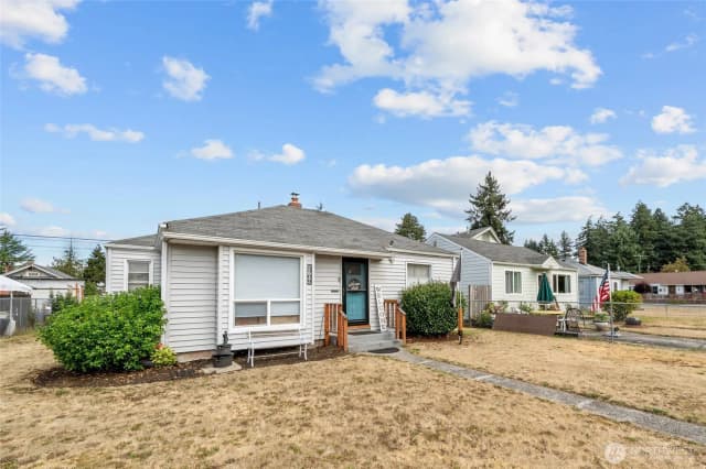 Property photo for 4709 S American Lake Boulevard, Tacoma