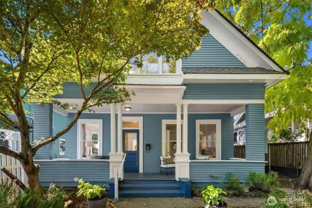 Property photo for 333 16 Avenue, Seattle