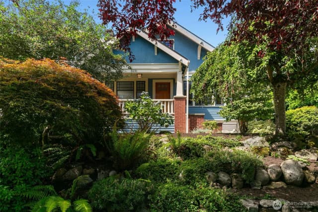 Property photo for 3231 35th Avenue S, Seattle