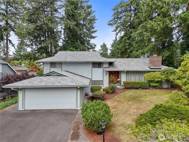Property photo for 7311 Zircon Drive Sw, Lakewood