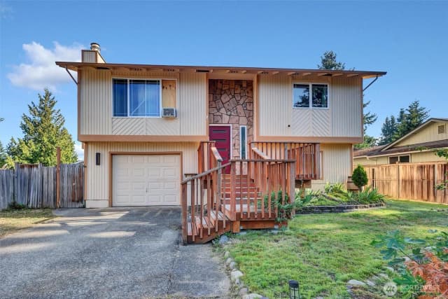 Property photo for 5415 105 Street Ne, Marysville
