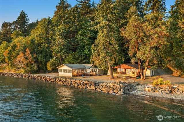 Property photo for 24115 143rd Avenue Sw, Vashon