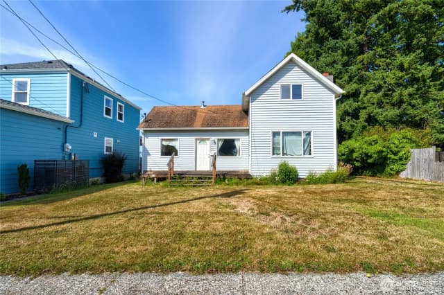 Property photo for 1011 S 12th Street, Mount Vernon