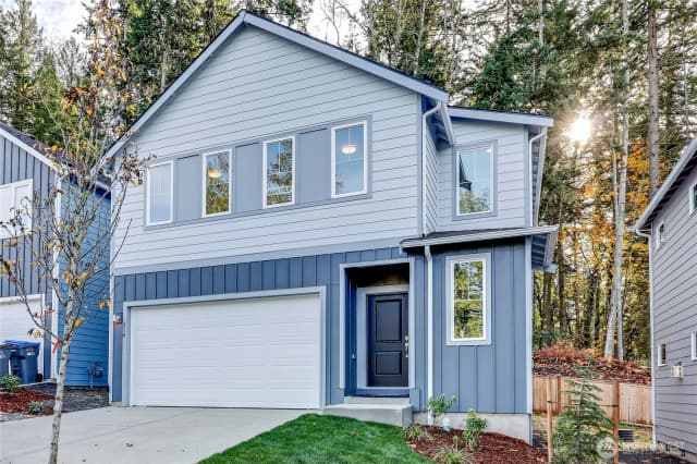 Property photo for 216 Ne Shadowhawk Lane, Bremerton
