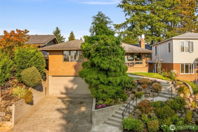 Property photo for 3232 43rd Avenue W, Seattle