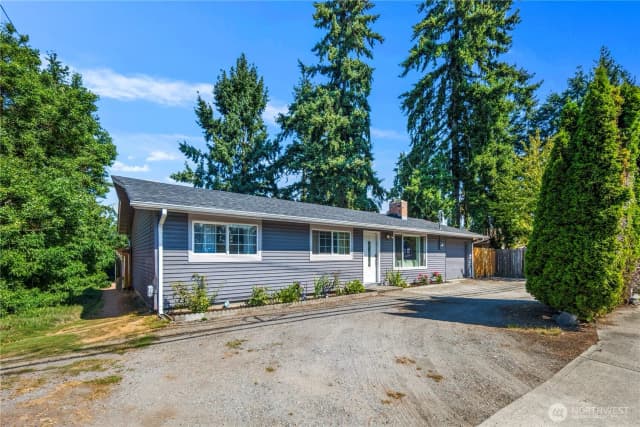 Property photo for 137 176th Street E, Spanaway