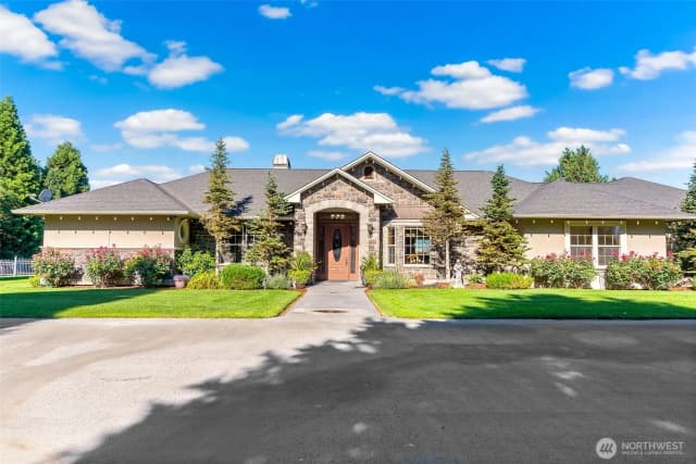Property photo for 5504 Norman Road, Yakima