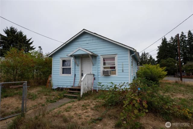 Property photo for 128 Stevens Street, Shelton