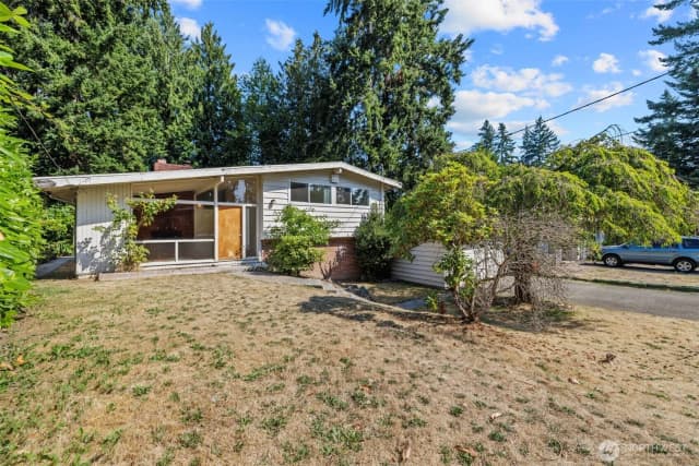 Property photo for 14234 Se 14th Street, Bellevue