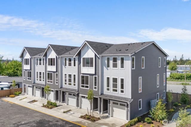 Property photo for 15726 40th Avenue W #e4, Lynnwood