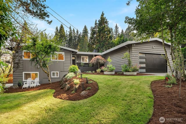 Property photo for 15735 Se 25th Street, Bellevue