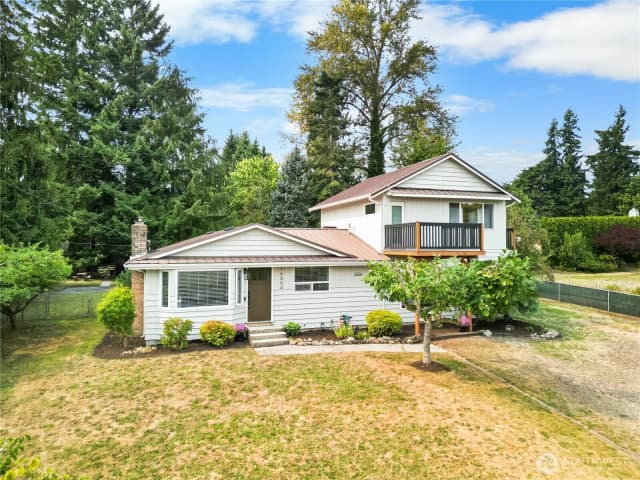Property photo for 16004 Market Street, Snohomish