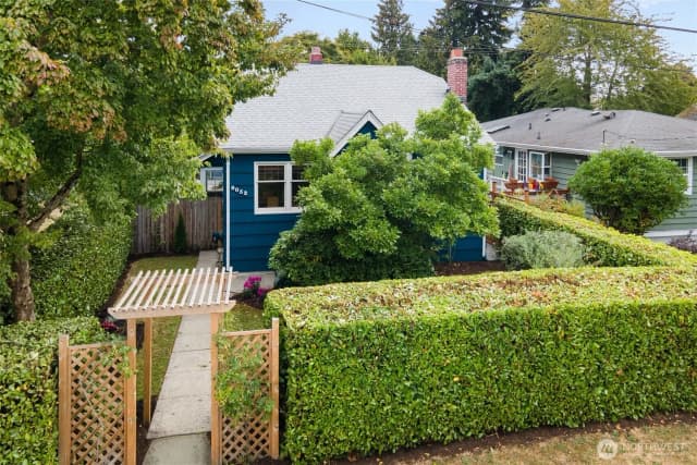 Property photo for 9052 Evanston Avenue N, Seattle