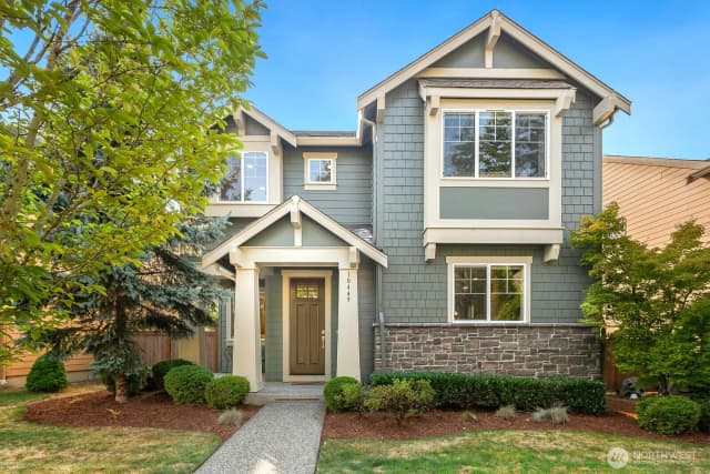 Property photo for 10449 Sheridan Cres Ne, Redmond
