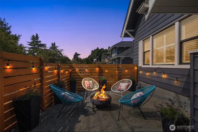 Property photo for 914 W Howe Street, Seattle