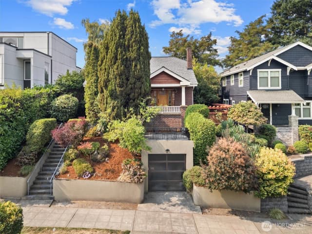 Property photo for 511 30th Avenue, Seattle