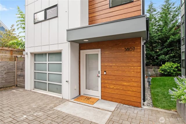 Property photo for 3807 Ashworth Avenue N, Seattle