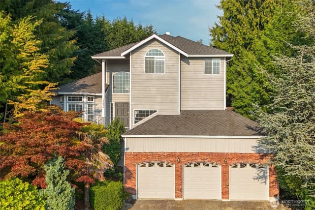 Property photo for 15434 Se 67th Place, Bellevue