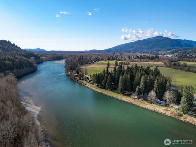 Property photo for 8789 Cedar Court, Sedro Woolley