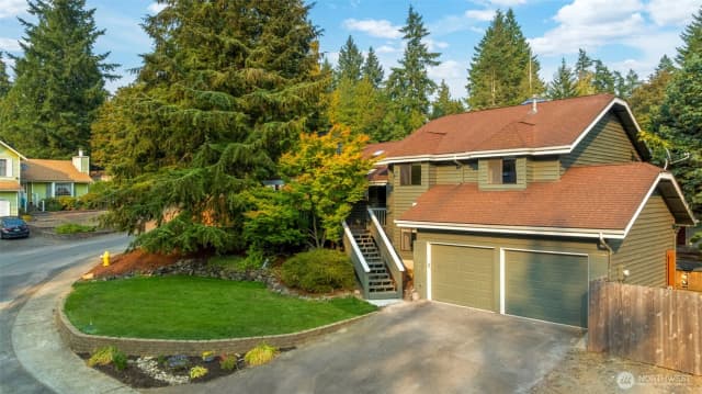 Property photo for 985 Colby Court Ne, Bremerton