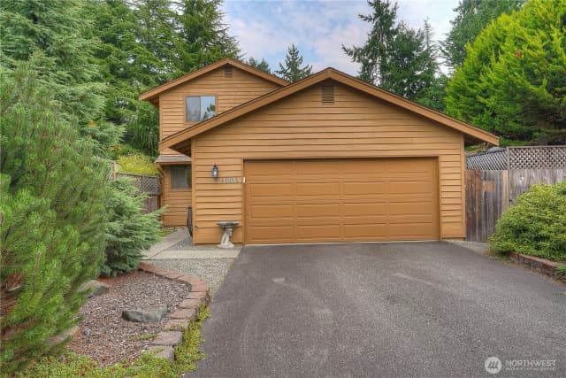 Property photo for 4605 73rd Avenue Ct W, University Place
