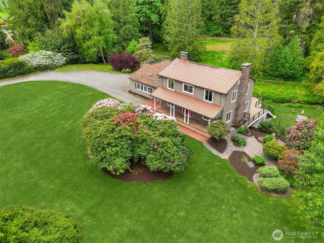 Property photo for 12653 Avondale Road Ne, Redmond