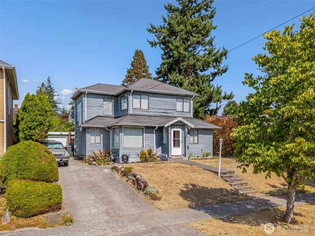 Property photo for 3734 Sw Tillman Street, Seattle
