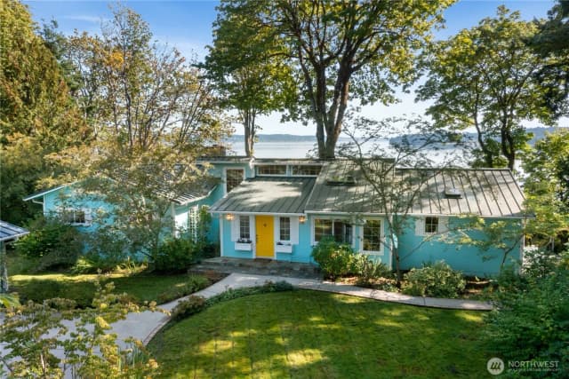 Property photo for 1403 S Head Avenue Sw, Lakebay