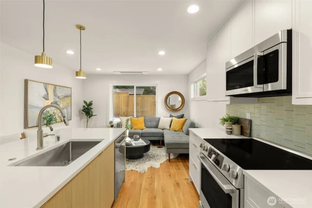 Property photo for 317 Nw 86th Street, Seattle