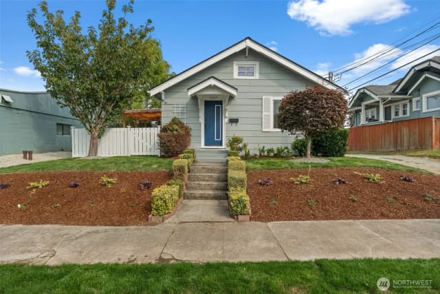 Property photo for 1207 S Fife Street, Tacoma