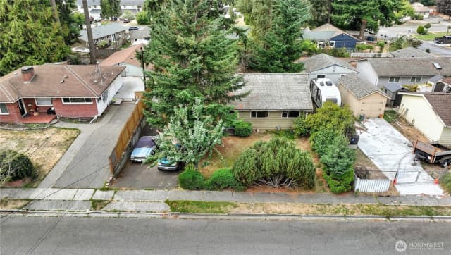 Property photo for 20616 54th Avenue W, Lynnwood