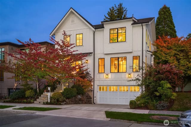 Property photo for 5142 48th Avenue Ne, Seattle