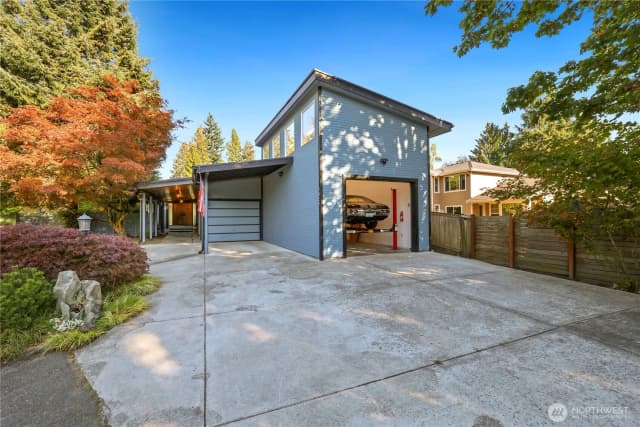 Property photo for 1829 Sw 146th Street, Burien