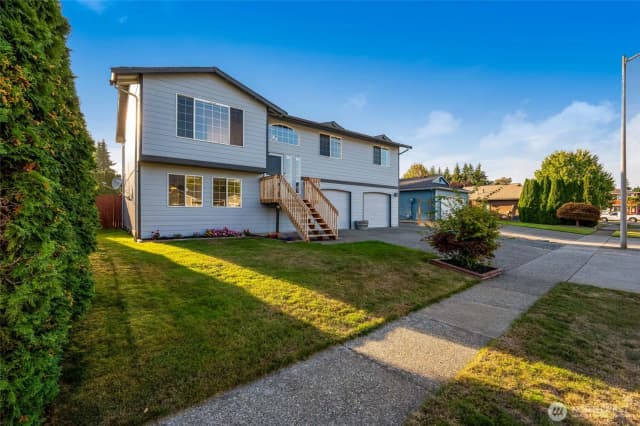 Property photo for 13820 51st Drive Ne, Marysville