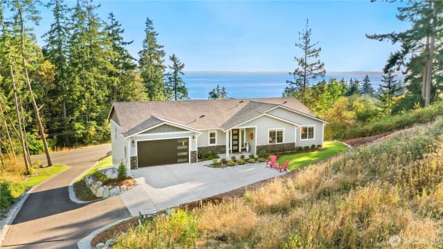 Property photo for 1615 Polnell Road, Oak Harbor