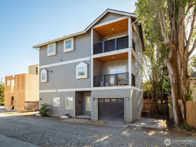 Property photo for 8344 Wabash Avenue S, Seattle