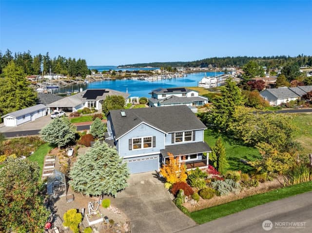 Property photo for 4876 Ne Hemlock Lane, Hansville