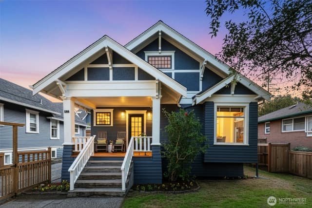 Property photo for 5108 Meridian Avenue N, Seattle