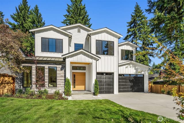 Property photo for 14424 Se 40th Street, Bellevue