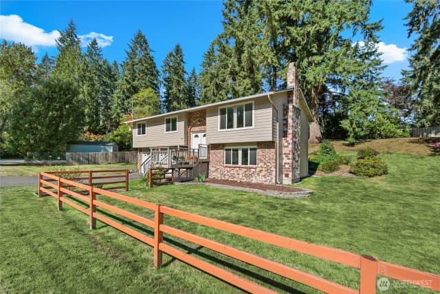 Property photo for 18610 Ne 157th Place, Woodinville