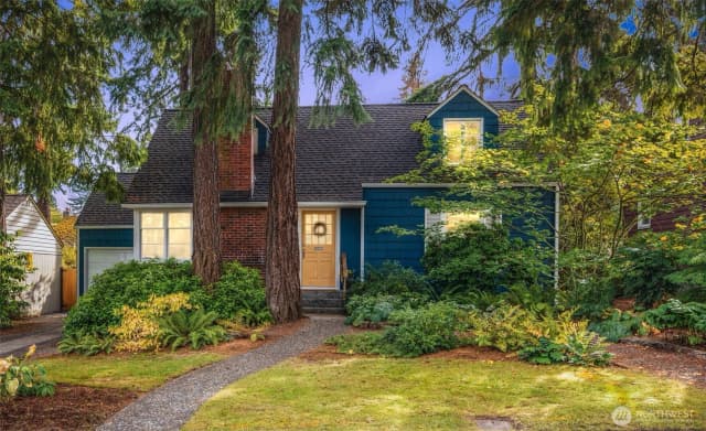 Property photo for 3129 Ne 84th Street, Seattle