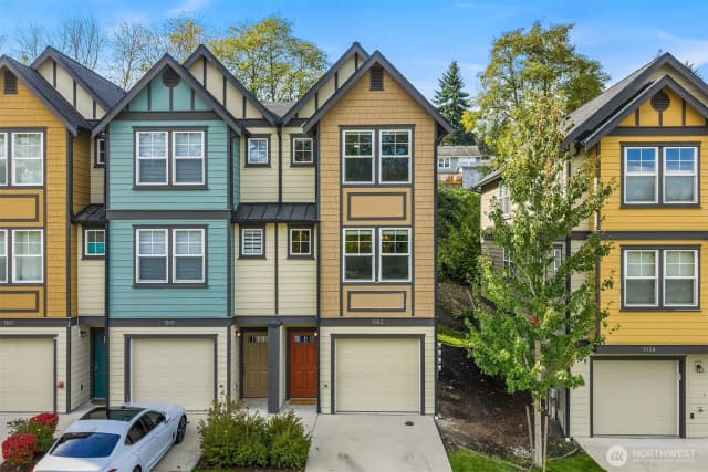 Property photo for 7163 27th Avenue Sw, Seattle