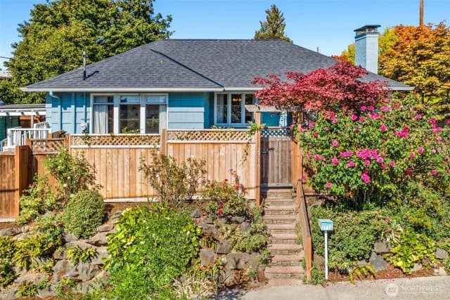 Property photo for 2716 E Jefferson St, Seattle